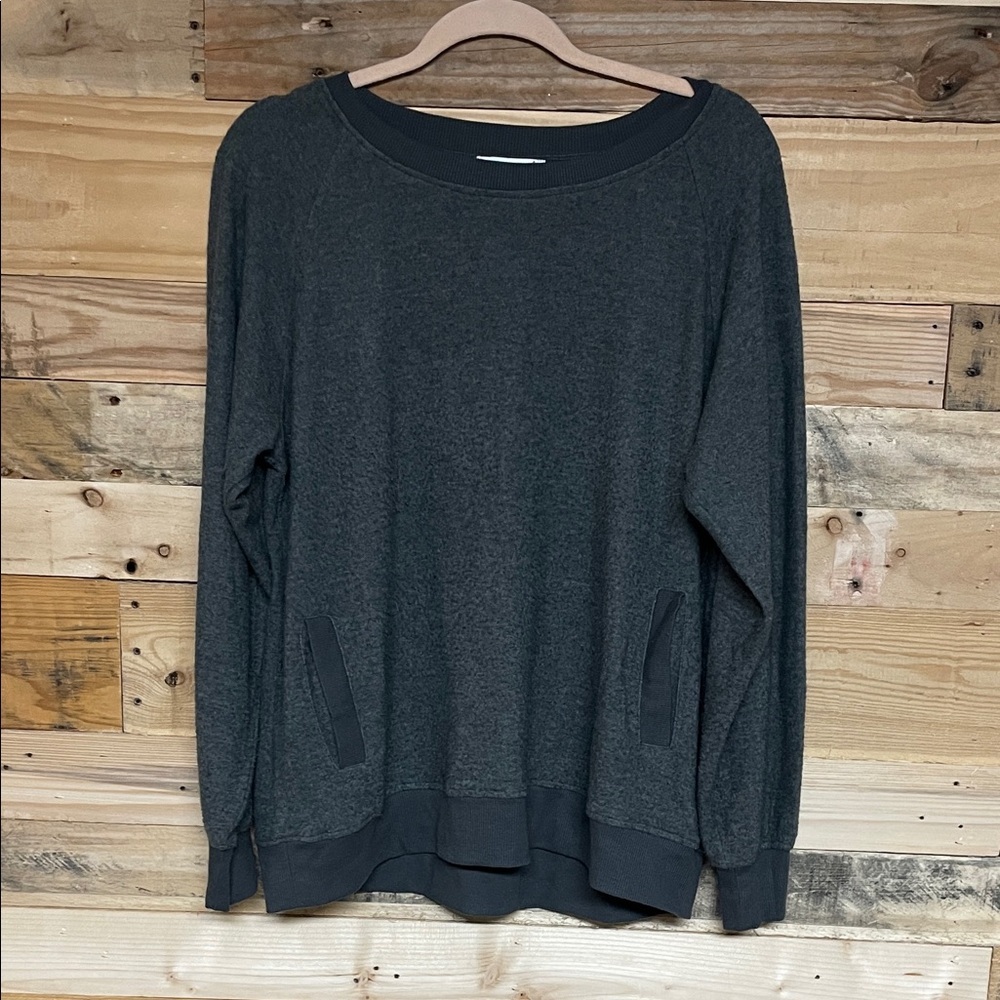Staccato size L Gray Long Sleeve Super Soft & Stretchy Sweatshirt with Pockets